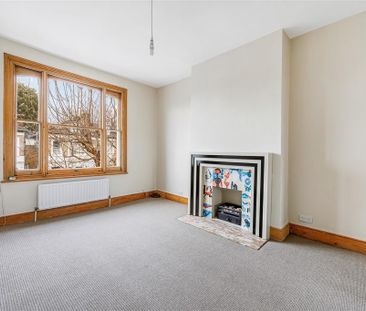 2 bedroom maisonette to rent - Photo 1