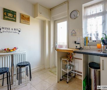 2 bed Flat in Wheathill House Croydon Road, London, SE20 7UJ - Photo 6