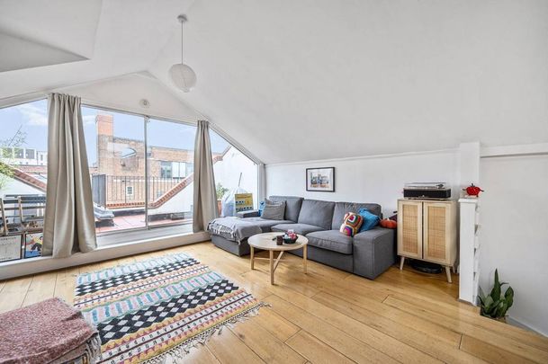 2 bedroom flat to rent - Photo 1