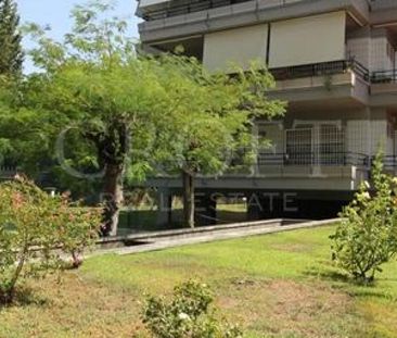 Cassia: Renovated 2 Bedroom, 2 bath, living, terrace, parking, swimming pool, tennis. Parquet floors, quiet, bright, near center, schools. Ref #532 - Photo 5