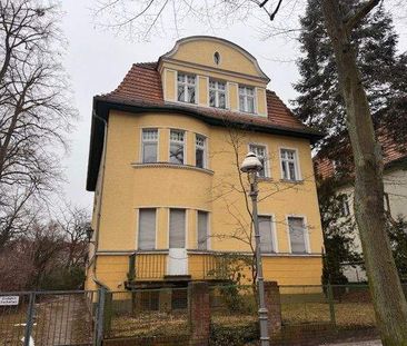 Schöne helle Altbauwohnung in Jugend-/ Landhausstil Villa - Photo 1