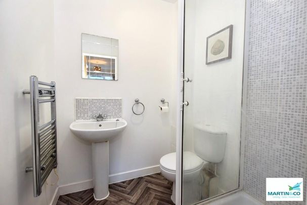 2 bedroom apartment to rent - Photo 1