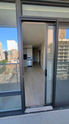 For Lease - 501 Yonge Street Unit# 813, Toronto, Ontario - Photo 2