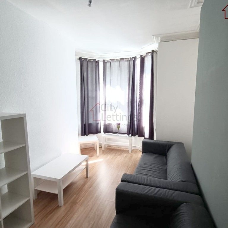 4 Bedroom Flat - Photo 1