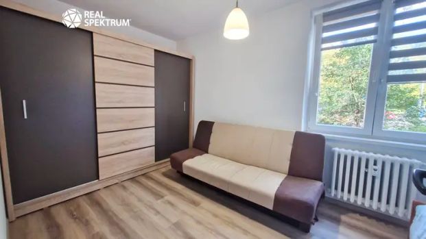 Pronájem zařízeného bytu 3+1 s lodžií, Brno - Starý Lískovec - Photo 1