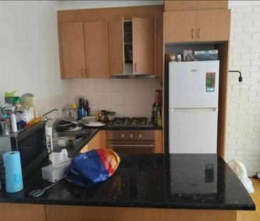 Ascot Vale - Photo 1