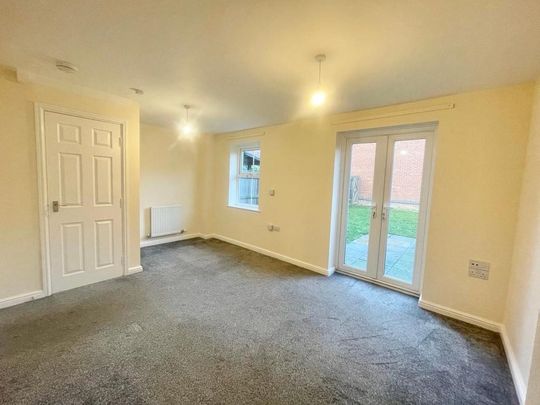 3 bedroom terraced house to rent - Photo 1