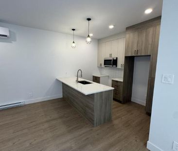 4 1/2 - Sherbrooke - 1 488 $/mois - Photo 2