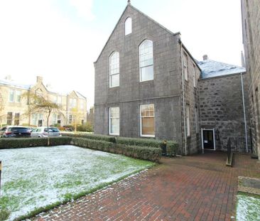 Mary Elmslie Court, Top Floor Flat, King Street, AB24 - Photo 1