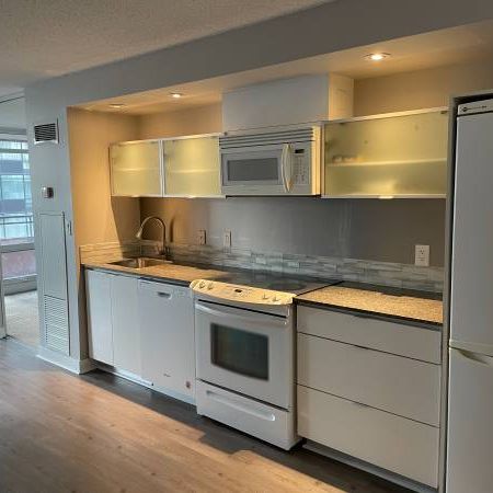 NEO-Cityplace 1 Bed + 1 Bed/Den Condo with Parking/Locker Incl - Photo 1