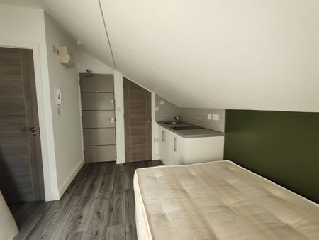 Studio Flat, Powerscroft Road, E5 - Photo 2