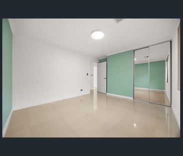 Coastal Lifestyle with Space and Flexibility - Photo 4