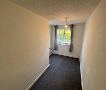 2 bedroom maisonette to rent - Photo 5