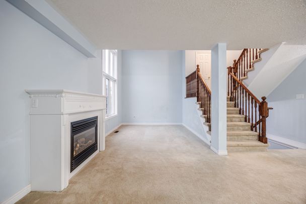 For Lease - 15 Young Crescent, Niagara-on-the-Lake, Ontario - Photo 1