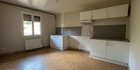 Appartement à louer 2 pièces 72.4m² - Photo 3