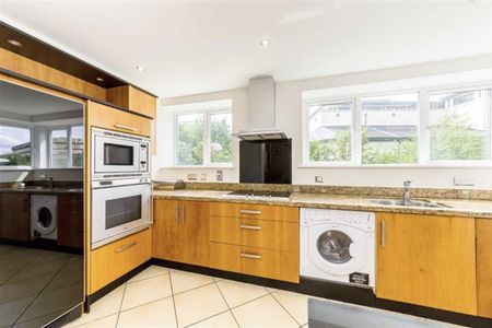 Strand Drive, TW9, London - Photo 4