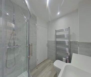 Spenser Close Warsash Southampton SO31 9GR - Photo 6