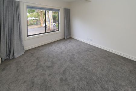 Beautifully Presented 4 Bed, 2 Bath Home - Photo 3