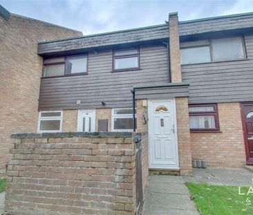 Knox Road, CO15 - Photo 6