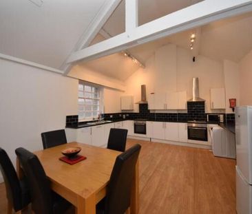 1 bedroom in a house share to rent - Photo 5
