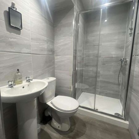 Comfortable HMO Room in Hull – Easy Access to University & City Centre Room 5 - Single Room - Photo 4