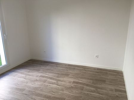 Location Appartement 2 pièces 38m² - Photo 3