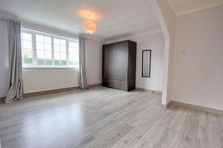 Main Street, Hotham, YO43 - Photo 5