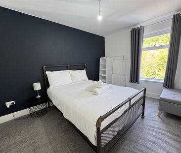 House - Terraced For Rent Station Terrace, Mountain Ash - Photo 2