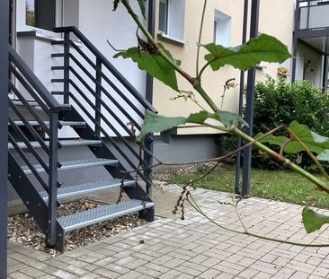 Ab sofort: Frisch renovierte 3,5-Raum-Wohnung mit eigener Terrasse - Photo 3