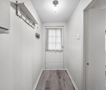 For Lease - 23 Kenworthy Avenue, Toronto, Ontario - Photo 4