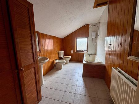 2 bedroom terraced house to rent - Photo 5