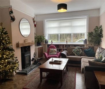 4 bedroom semi-detached house to rent - Photo 2