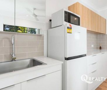 Fully Furnished One-Bedroom Apartment – Utilities Included - Photo 4