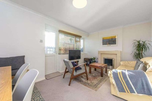 Seafield Road, Arnos Grove, N11 - Photo 1