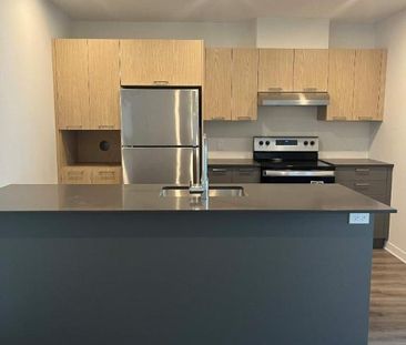 2 CH - 1 SDB - Terrebonne - $2,020 /mo - Photo 1