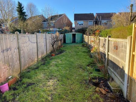 3 Bed Terraced House, Leonard Street, NG6 - Photo 3
