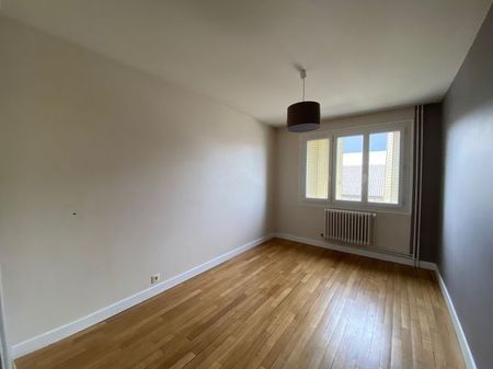 Location Appartement 3 pièces 70m² USSEL 19200 - Photo 3