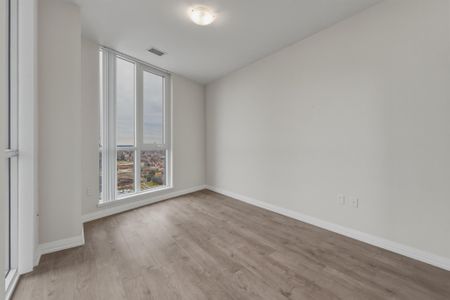 For Lease - 65 Watergarden Drive Unit# 1504, Mississauga, Ontario - Photo 4