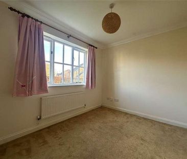 Curlys Way, Swallowfield, Reading, RG7 - Photo 4