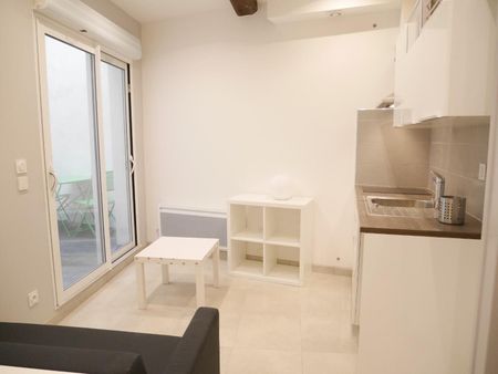 Appartement 1 pièce à louer Montpellier - 34070 / Réf: LA2305-IMMOBILIAFR - Photo 4