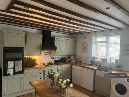 2 bedroom detached house to rent - Photo 4