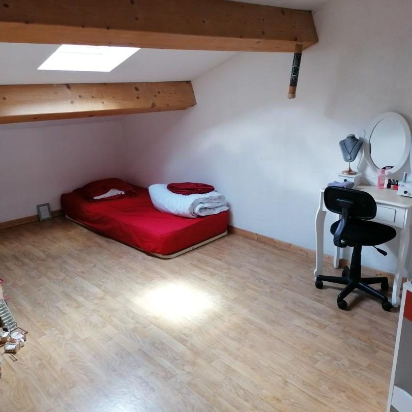 Location Appartement 4 pièces 59m² LES VANS 07140 - Photo 1