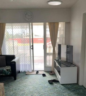 Cozy, convenient living - Photo 1