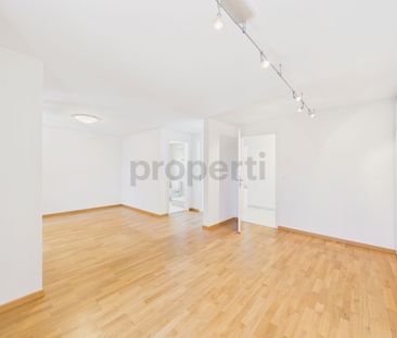 Moderne 3.5-Zimmer-Wohnung mit grosszügigem Grundriss und sonnigem ... - Foto 2