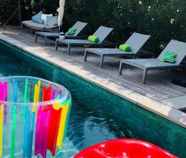 JOLIE VILLA AU CALME DANS UN DOMAINE - Photo 2