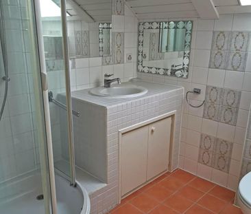 Maison individuelle de 6.5 pièces avec terrasse et jardin - Foto 3