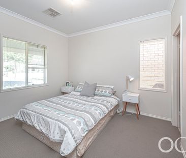 Open the Door to Stylish Courtyard Comfort - Photo 4