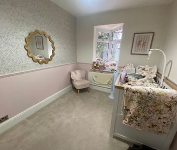 3 bedroom semi-detached house to rent - Photo 5