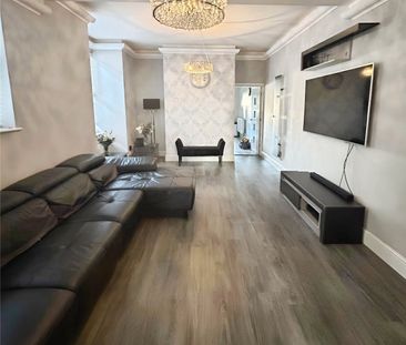 1 bedroom property to rent Lincoln Road, Peterborough, PE1 - Photo 2