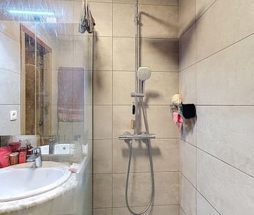 Ruime villa met 5 slaapkamers en grote tuin - Photo 4